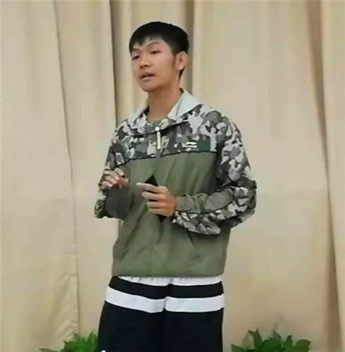 1541733121349578.jpg 640.webp (8).jpg